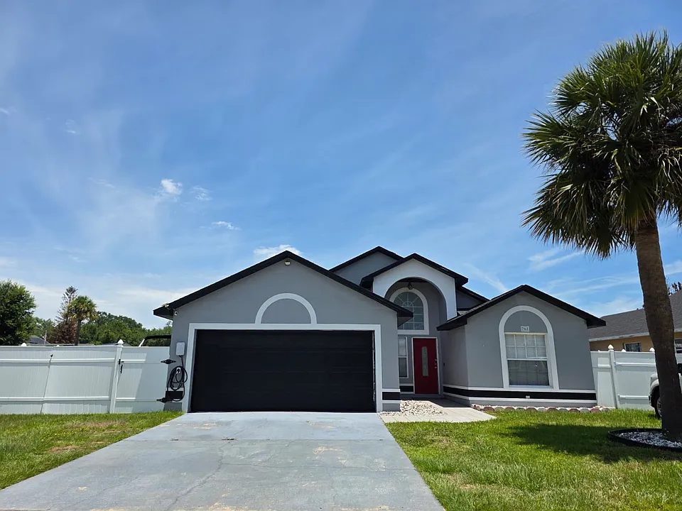 763 Country Woods Cir