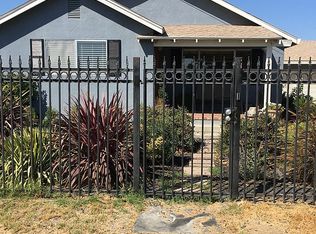141 W Greenway Ave, Turlock, CA 95380
