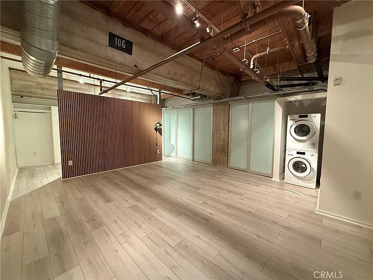 530 S Hewitt St #146 — Photo 3