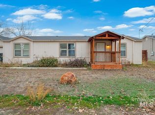 1196 W Owyhee St, Kuna, ID 83634