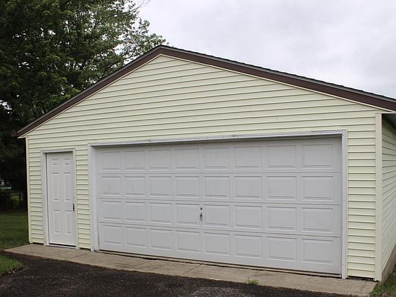 4th image of 1167 Hilton Dr