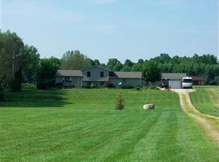 4575 Waterloo Rd, Atwater, OH 44201