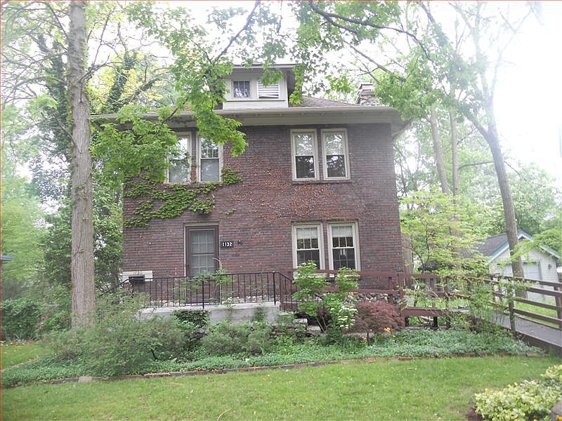 1st image of 1132 Martin Pl