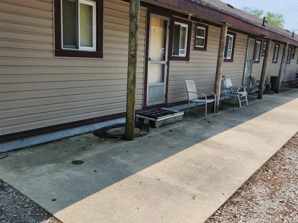 15726 Milliman St, Rockwood, MI 48173