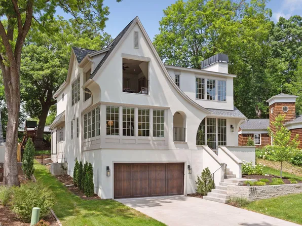 321 Wise Ave, Wayzata, MN 55391