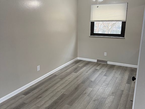 3rd image of 2965 Columbus St #2957