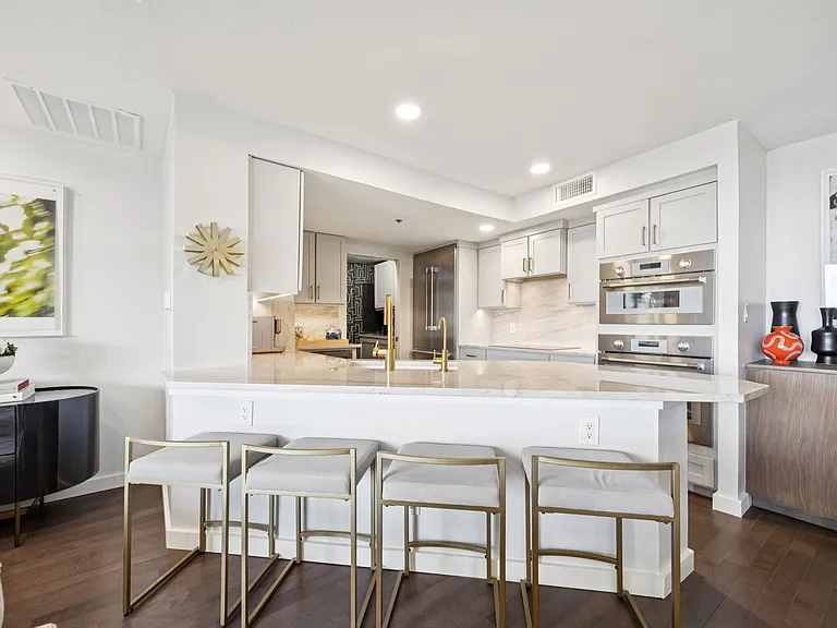 5909 Luther Ln #2107 — Photo 3