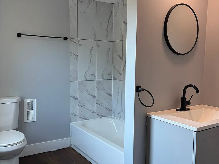 5447 Highland Ave — Photo 12