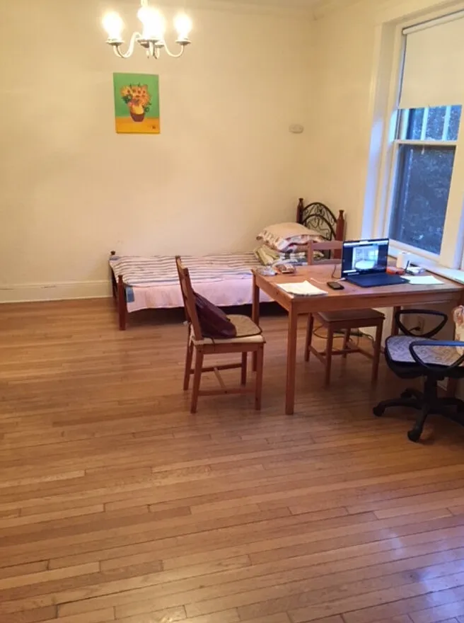 3 bed, 1250 sqft, $4,400 — Photo 4