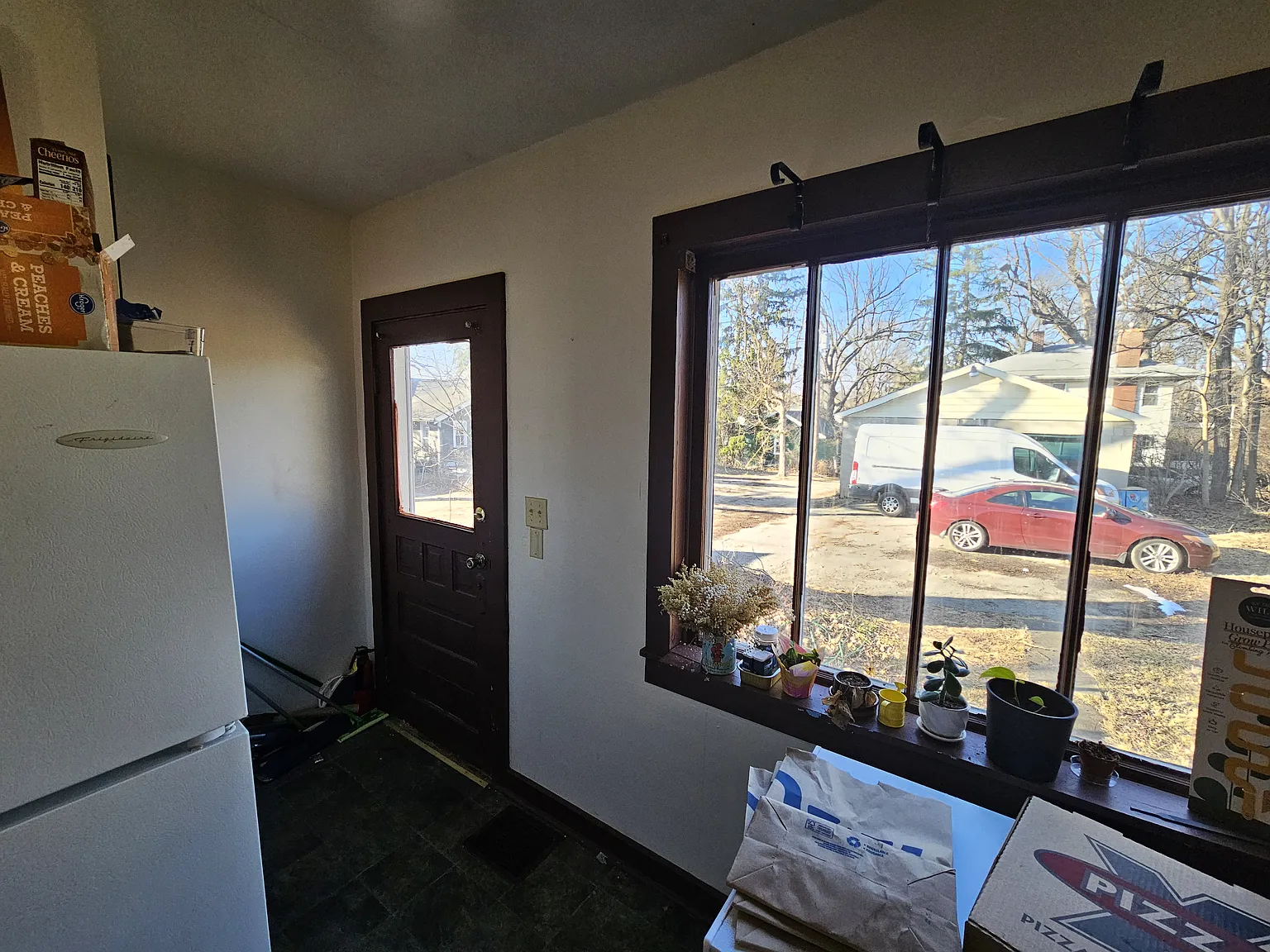 3 bed, 1186 sqft, $2,550 — Photo 4