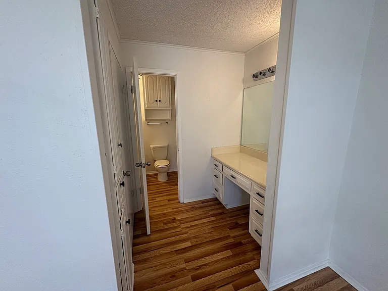 818 N 62nd St #818 — Photo 6
