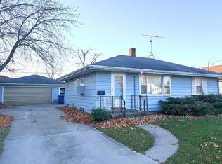 1625 Wisconsin St, Oshkosh, WI 54901