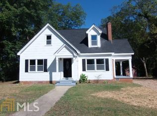 225 Bellview St, Winder, GA 30680