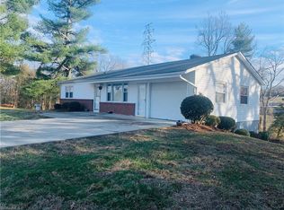 8060 Brushy Mountain Rd, Moravian Falls, NC 28654