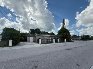 1158 W 25th St, Riviera Beach, FL 33404