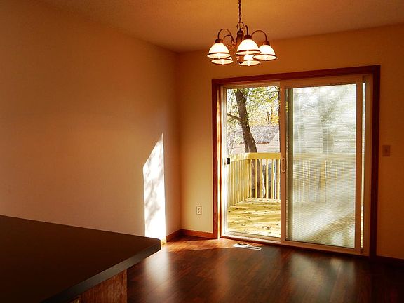 5th image of 232 32nd Ave N