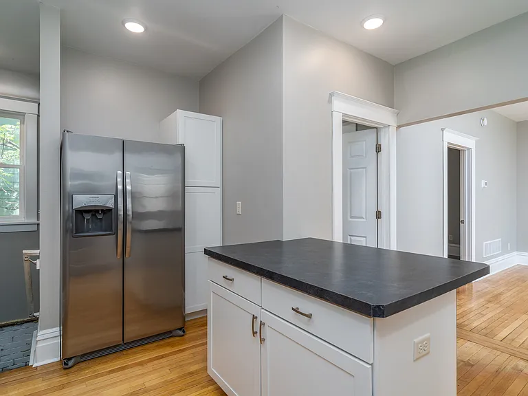 514 Cherry St — Photo 14