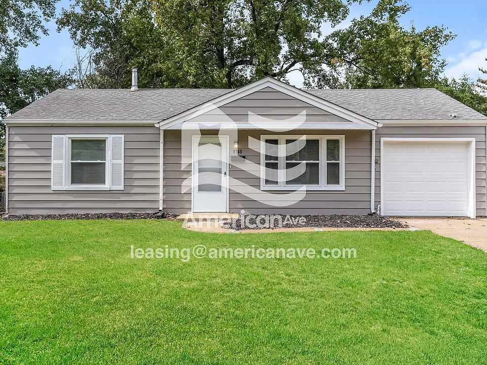 9765 Dennis Dr