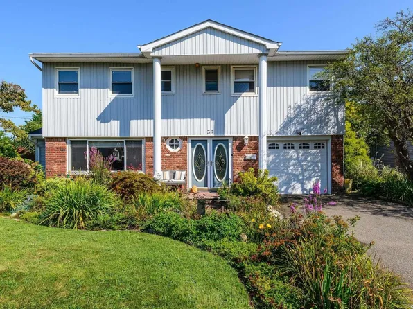 36 Voorhis Drive, Old Bethpage, NY 11804