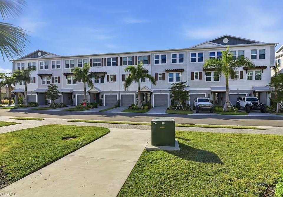 1st image of 1620 Sea Haven DR #404