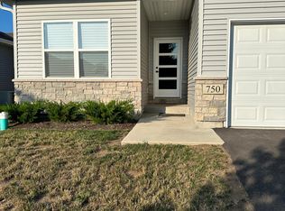 750 Quail Ln, Marengo, IL 60152