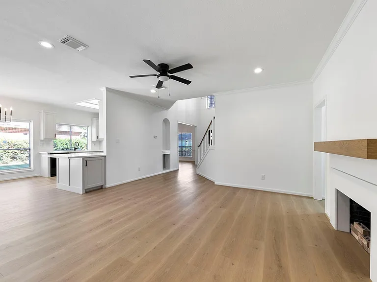 1414 Bluestone Dr — Photo 17