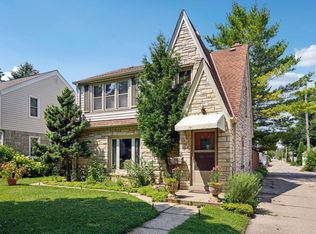 3519 S Pine Ave, Milwaukee, WI 53207