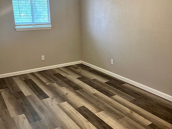 5th image of 800 N Bibb Ave #870