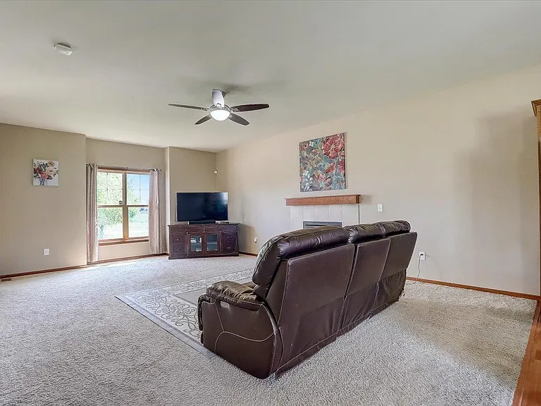 330 S Legacy Way — Photo 7