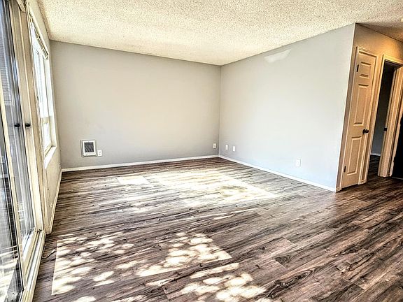 4th image of 2235 Yale Ave E APT 201