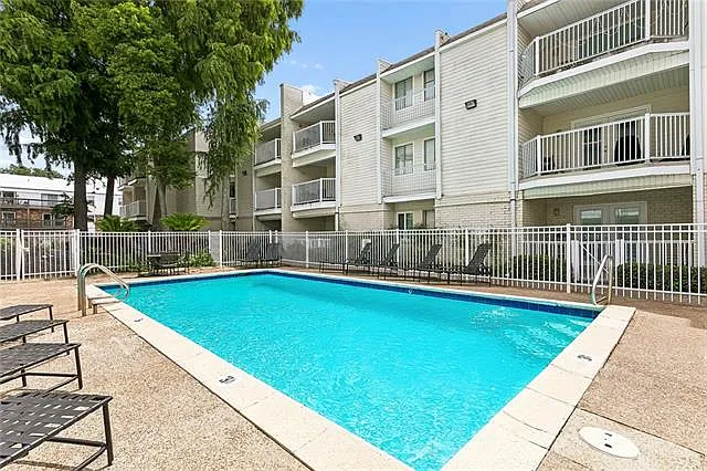 3805 Houma Blvd #C215 — Photo 12