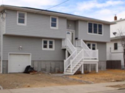18 Beach Rd, Massapequa, NY, 11758
