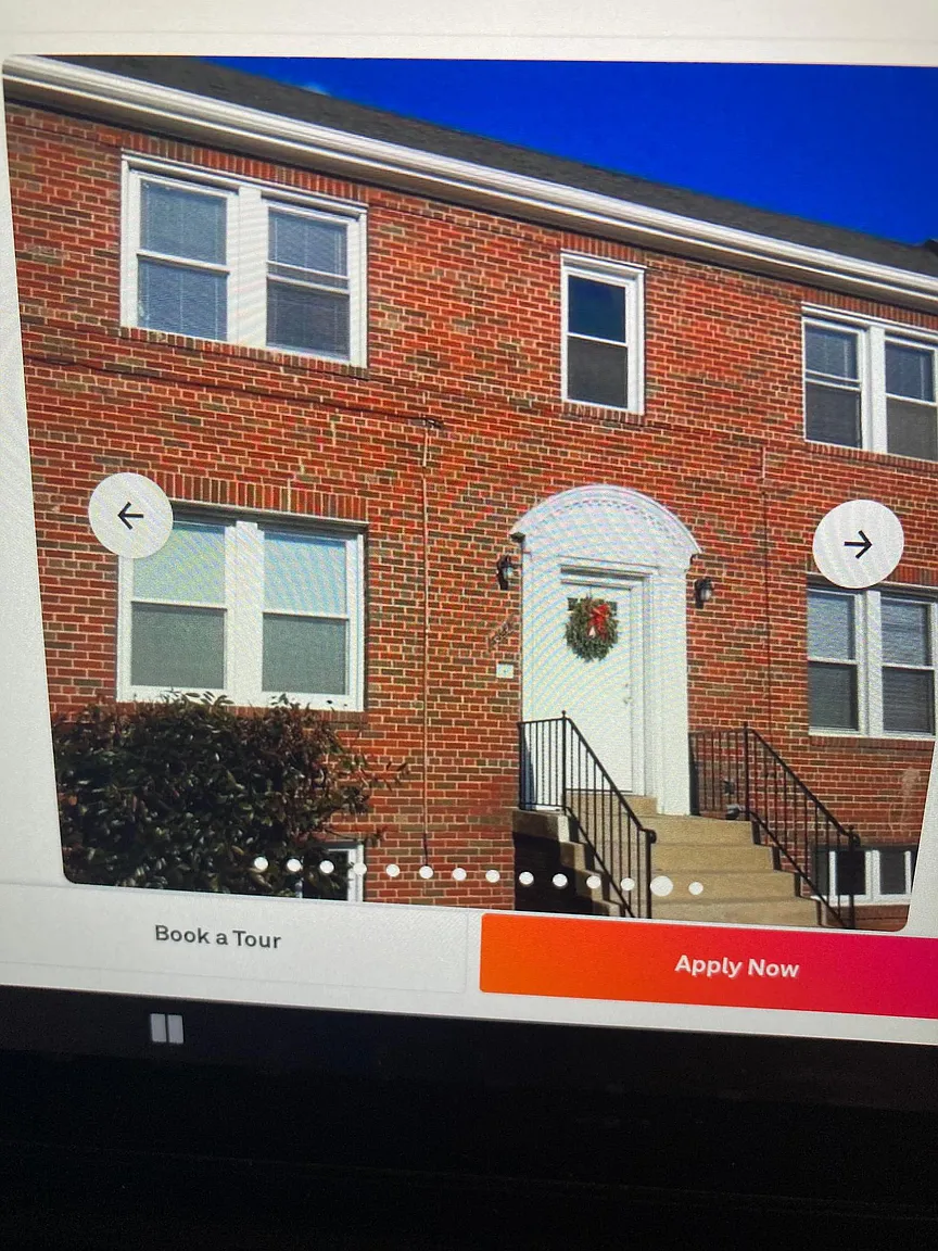 1354 Queen St NE photo 1