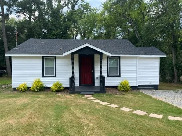1433 Helon St, Macon, GA 31204