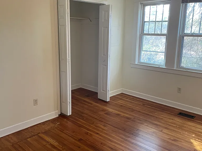 716 Crosby Rd — Photo 11