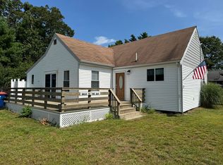 31 Ryder St, Wareham, MA 02571