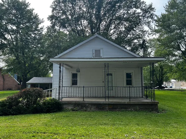 559 Eastern Ave, Shelbyville, IN 46176