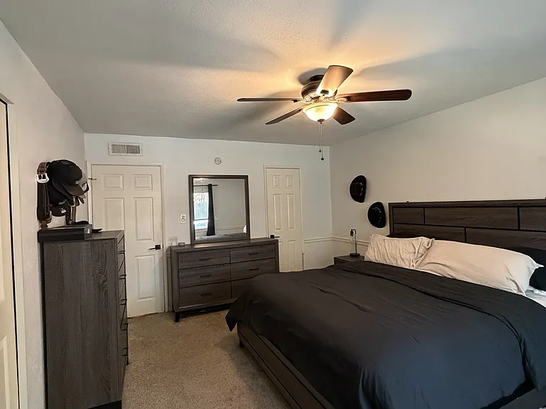 4505 Hale St — Photo 17
