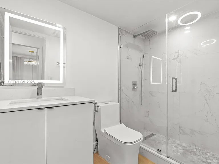 10780 N Kendall Dr #E7 — Photo 12