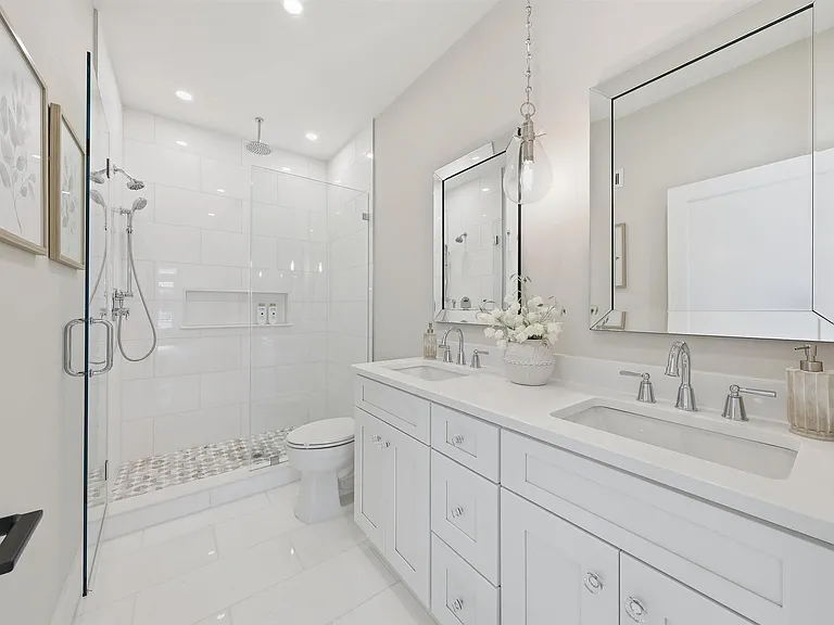 105 S Stratford Ave #MONTHLY LEASE JULY — Photo 27