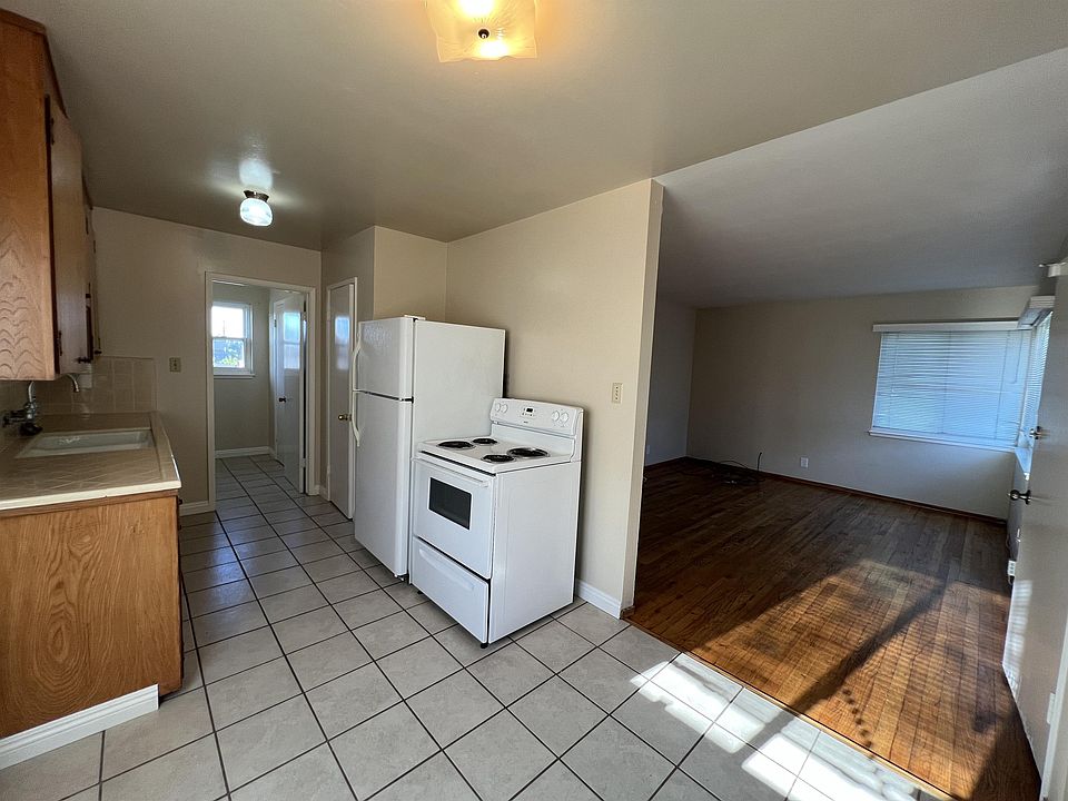 1st image of 462 Raymond Ave