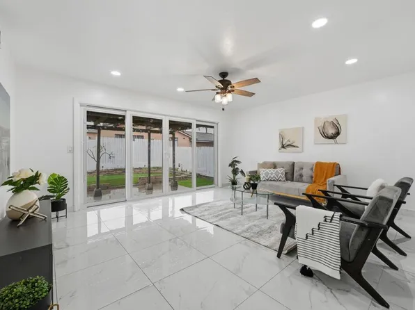 345 S 2nd St, El Cajon, CA 92019