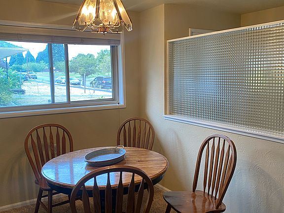 3rd image of 2306 N Shirley St #4
