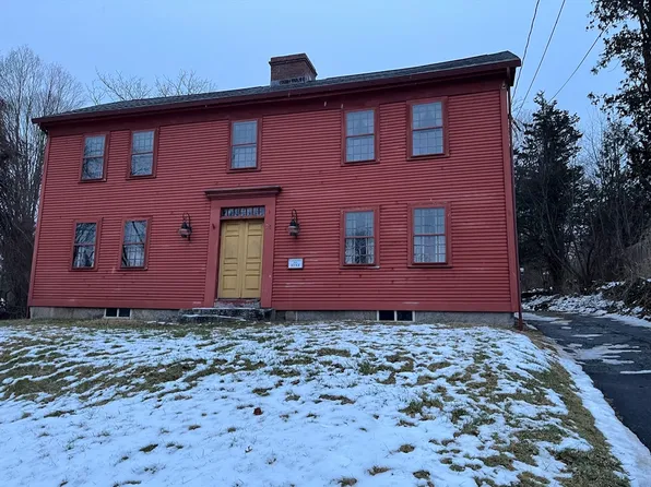 20 Oak St, Grafton, MA 01519