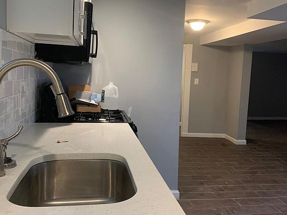 4th image of 3680 White Plains Rd