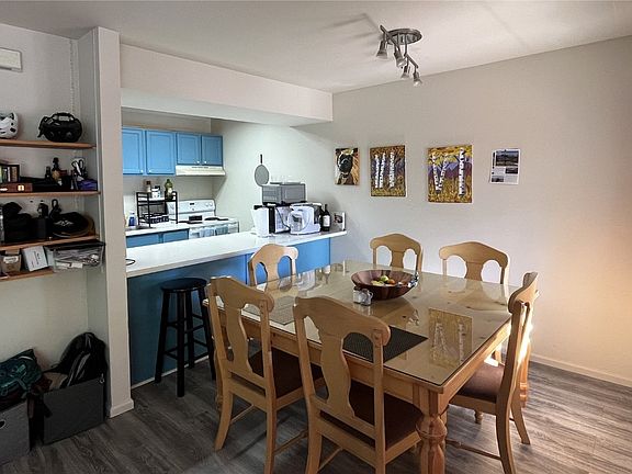 2nd image of 32 Cedar Court UNIT 32