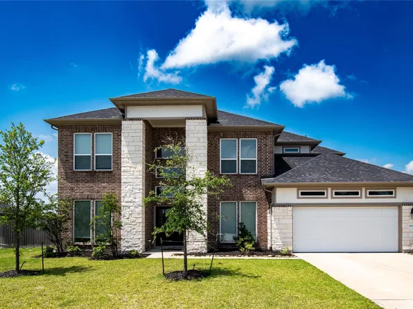 11823 Champions Forest Dr, Dayton, TX 77535