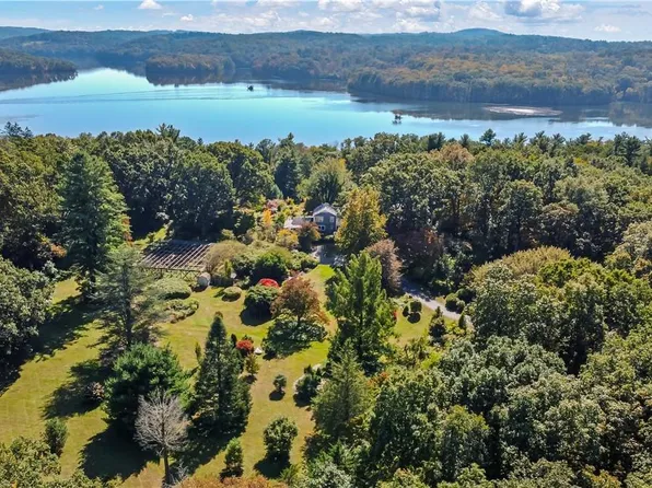 380 Cross River Road, Katonah, NY 10536