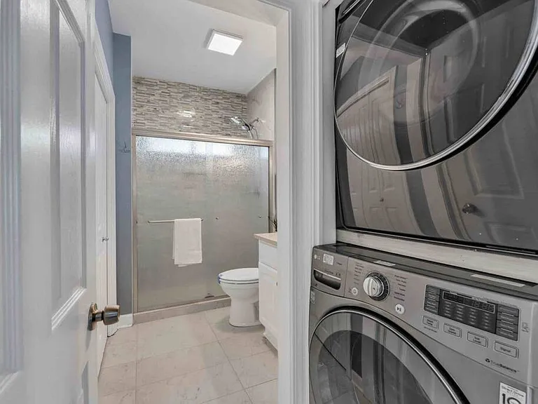 Washer/Dryer