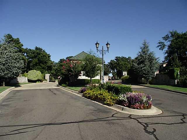 2nd image of Thurlow Pl Lot 18